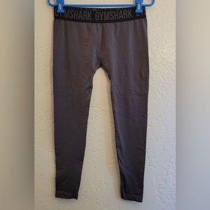 Gymshark leggings in gray